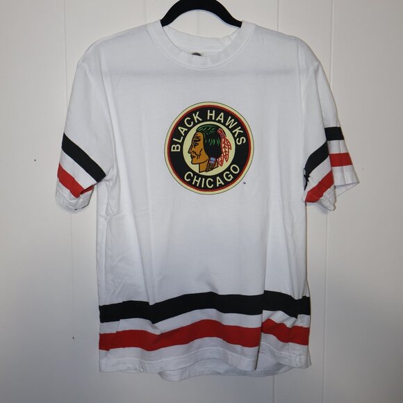 NHL Other - 💛 2 for $15 💛 Chicago Blackhawks NHL Logo T-Shirt – White Hockey Tee (Men’s M)